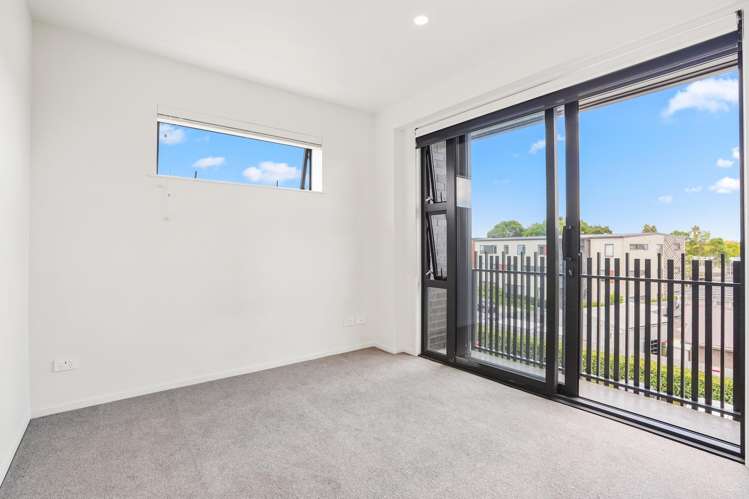 204/7E Hinaki Street Point England_6