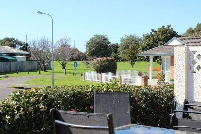 20 Laburnum Glen Mount Maunganui_2