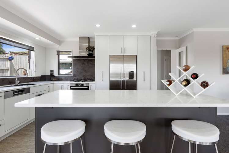 48 Sapphire Drive Hairini_9