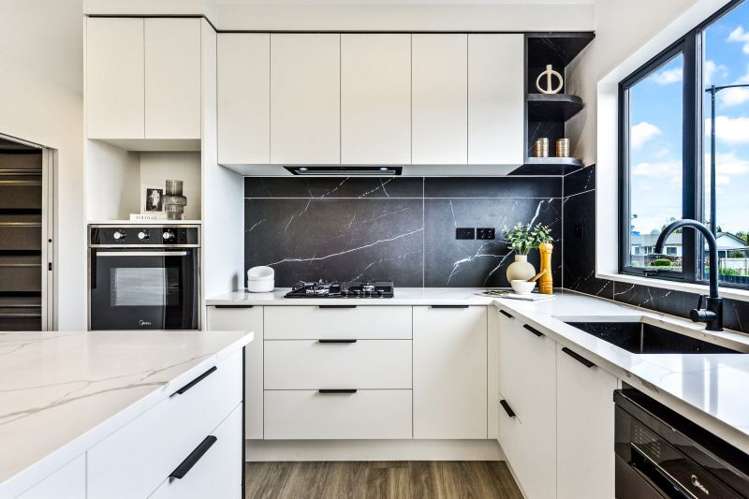 11 Bannerman Crescent Chartwell_6