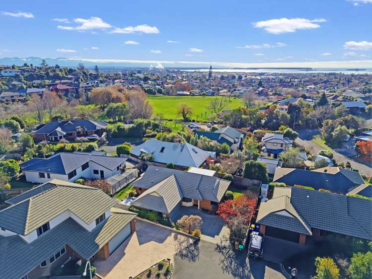 8 Idesia Grove Richmond_1