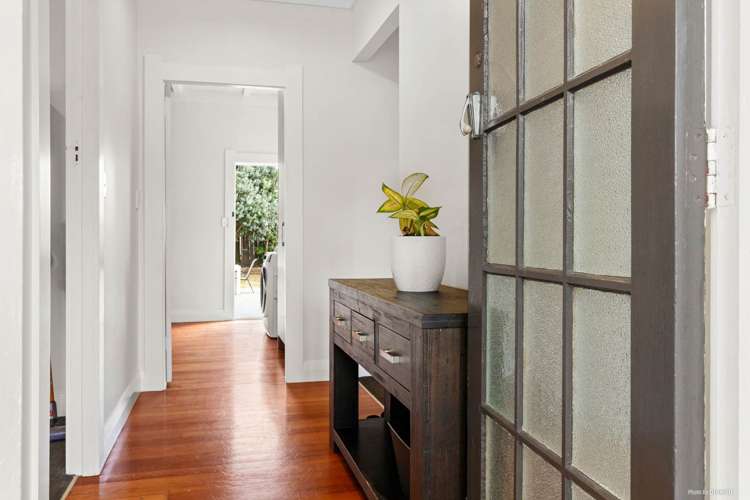 2 Sandspit Road Waiuku_8