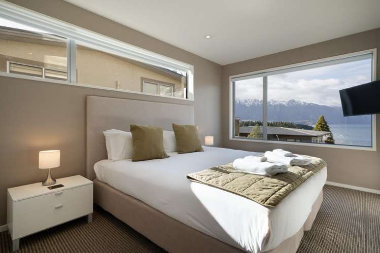 Unit 1 LakeRidge Apts, 51 Thompson Street Queenstown_13