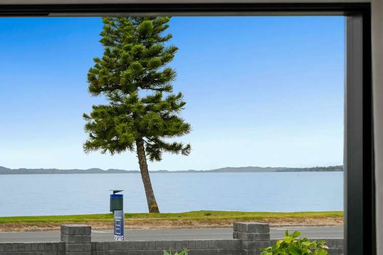 31A The Esplanade Eastern Beach_24