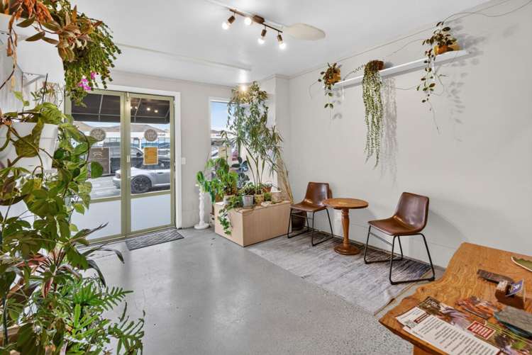 Unit 4 1063 Ferry Road Ferrymead_2