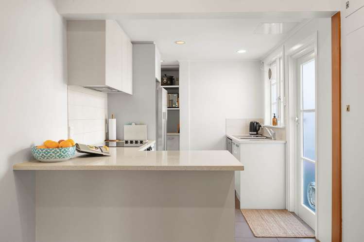 124 Selwyn Avenue Mission Bay_17