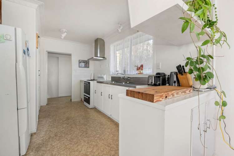 961 Whangaparaoa Road Manly_17