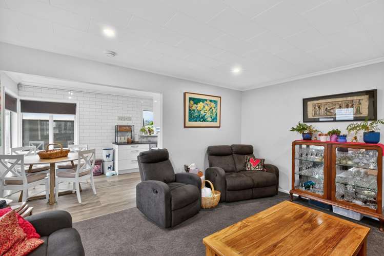 52 Totara Street Wainuiomata_16