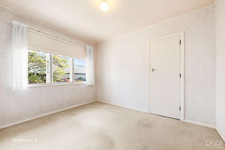 49B Shakespeare Avenue Trentham_10