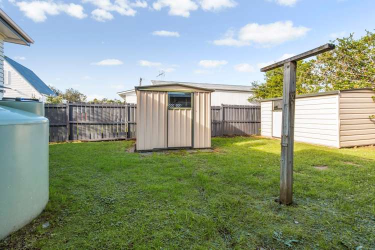 6 Godley Road Green Bay_23