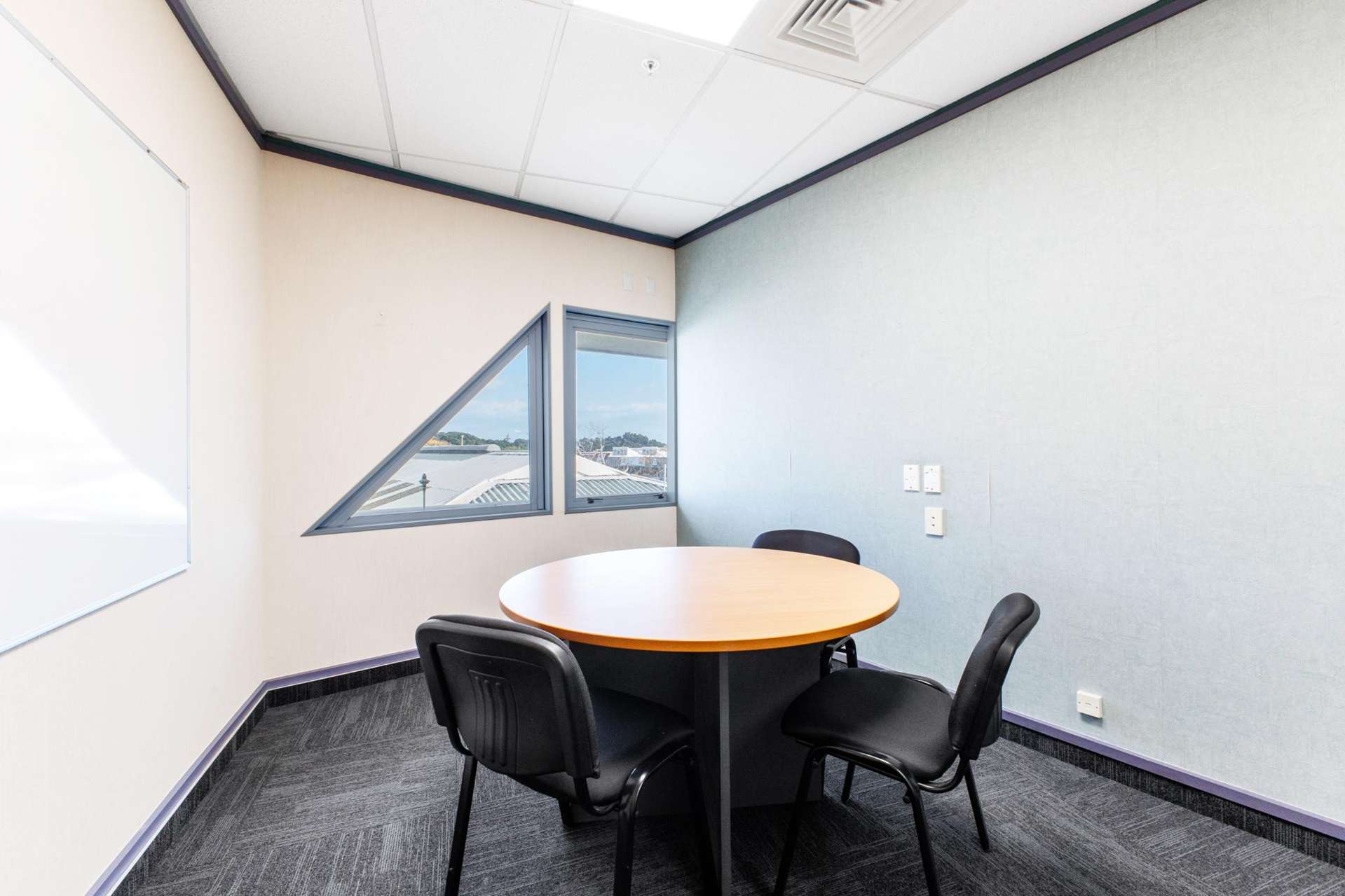 Suite 2, 197 The Strand Whakatane_0
