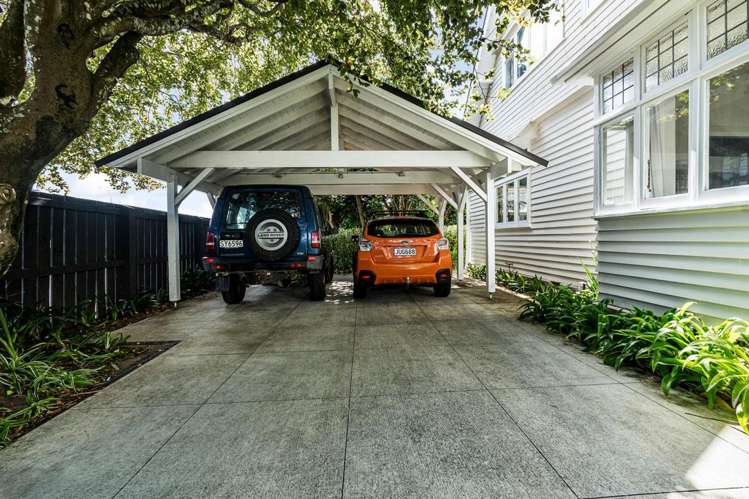 47 Wallace Place Westown_24