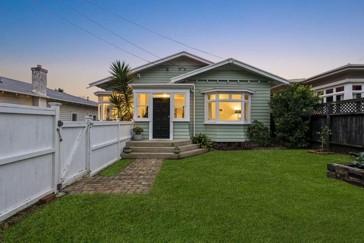 125 Peary Road Mount Eden_0
