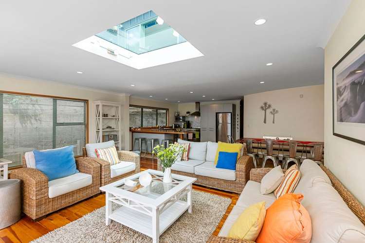 10 Ocean Parade Pukerua Bay_24