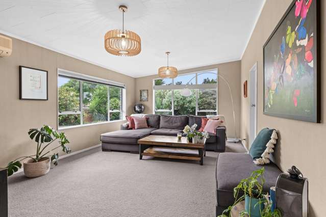 19 Atherfold Crescent Greenmeadows_3