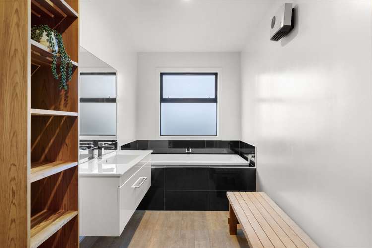 635 Downs Road West Eyreton_22