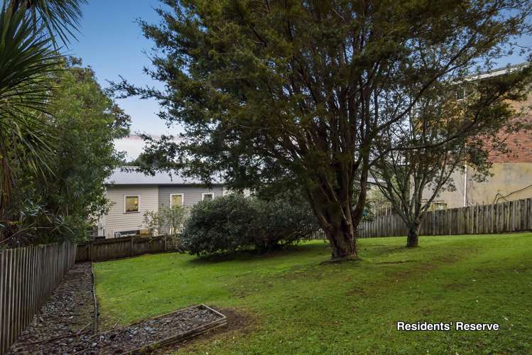 6/13 Kaihu Street Northcote_18