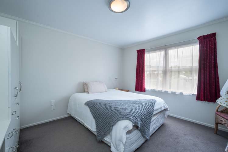 32 Leicester Street Stoke_12