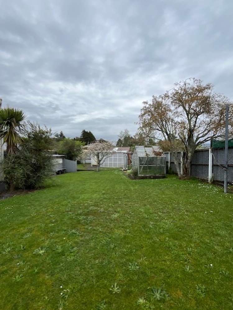 7 Seddon 10449_18