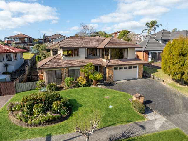 Big House in a great street, Freehold