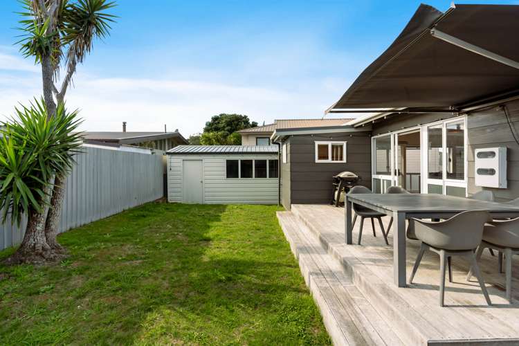 12a Braddock Grove Pauanui_1