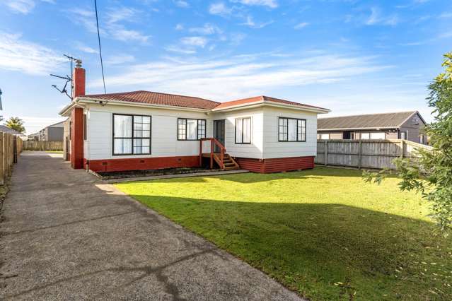 32 Churchill Avenue Manurewa_2