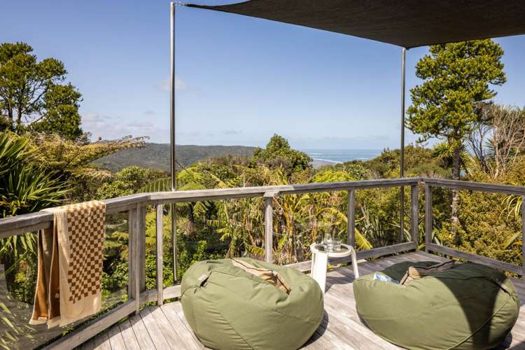 56 Te Ahuahu Road Piha_7