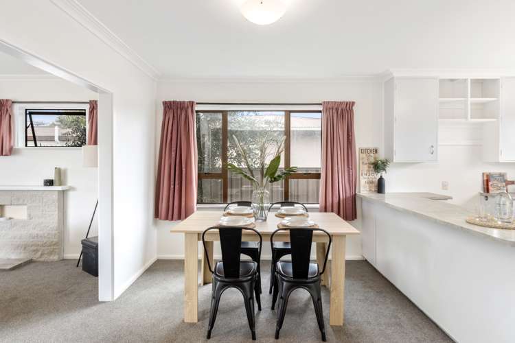 40 Harold Holt Avenue Onekawa_6