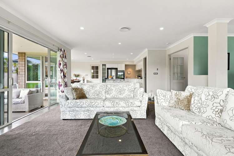 9 Portofino Point Karaka_11