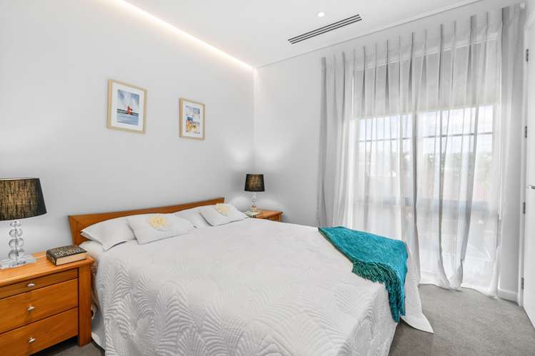 207/2 Tagalad Road Mission Bay_11