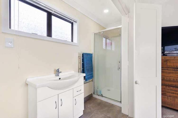 170 Kitchener Road Pukekohe_13