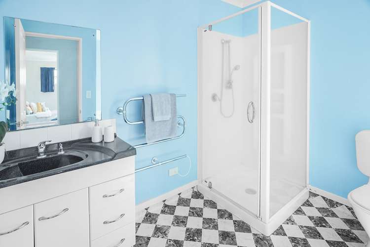 60a Southsea Crescent Silverdale_14