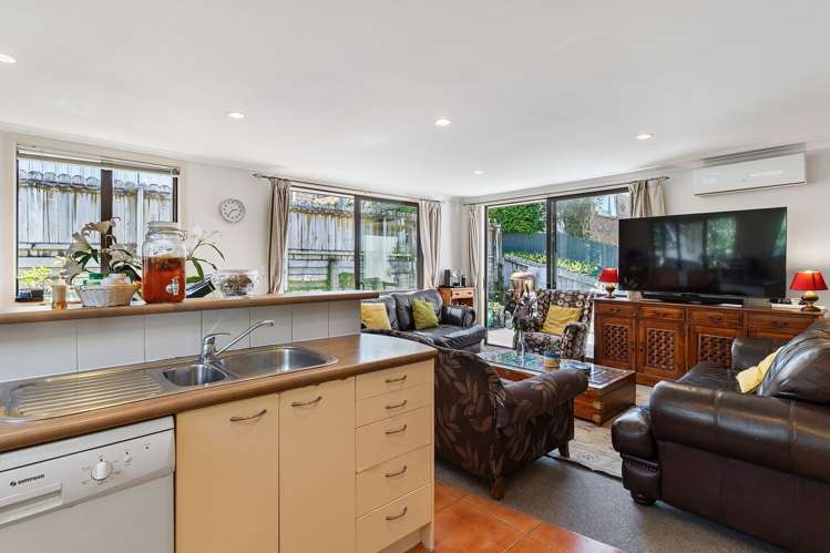 14 Walter MacDonald Street Howick_5