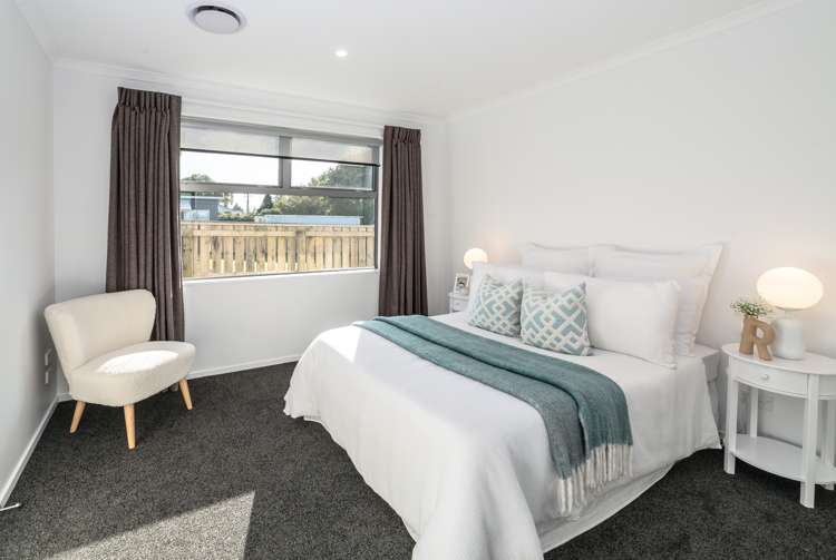 7 Orion Way Featherston_12