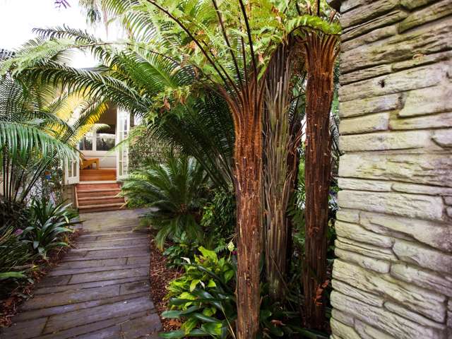 95 Edinburgh Street Pukekohe_2