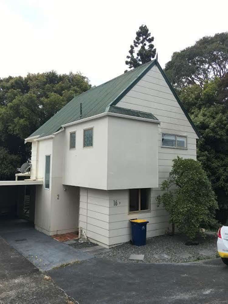 2/16b Tamahere Drive Glenfield_9