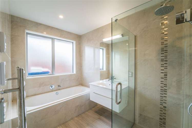 9 Contrail Street Wigram_16