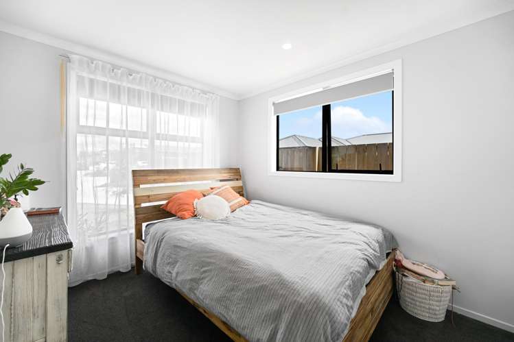 53 Waruhia Crescent_5