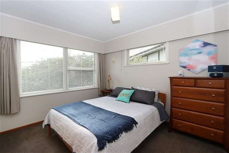 41 Holland Street Wainuiomata_13