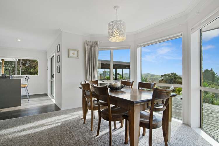 26a Awhiorangi Promenade Swanson_13