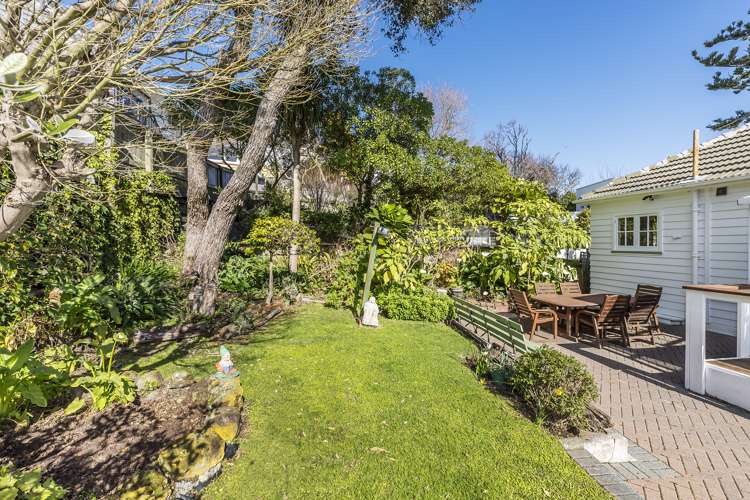 15 Streatlam Crescent Strathmore Park_13