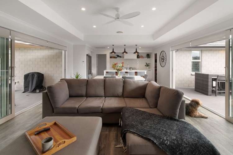 7 Goodwin Crescent Pyes Pa_1