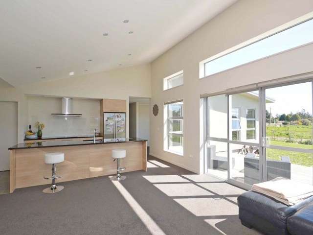 11 Marama Avenue South Otatara_3