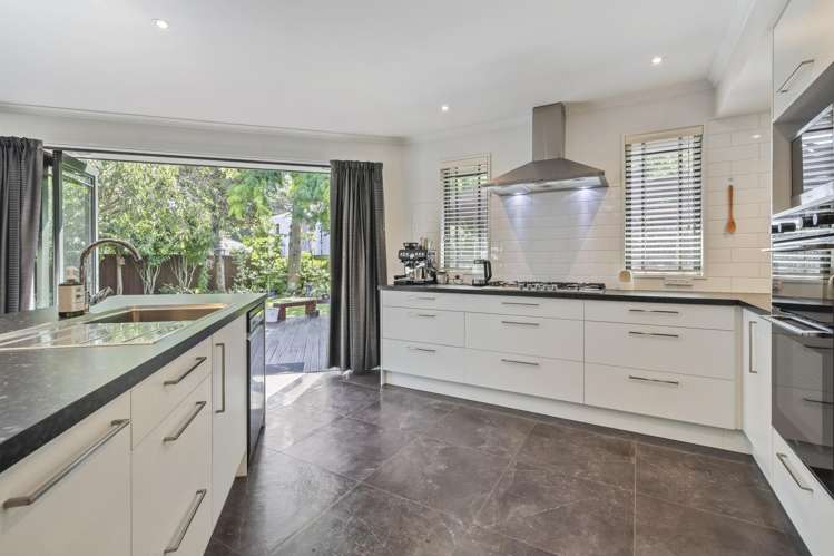 15 Styx River Place Spencerville_1