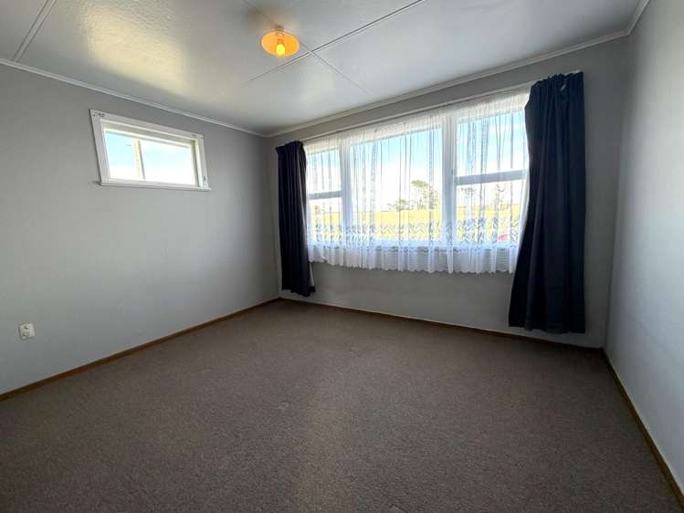 2 Ranfurly Street Waitara_11