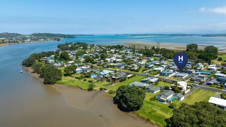 29 Roretana Drive Athenree_27