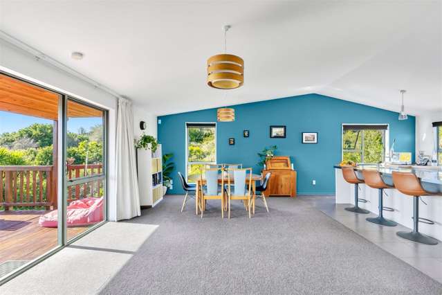 9 Kowhatu Grove Pohara_3