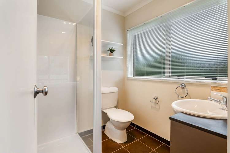 48 Jelas Road Red Beach_21