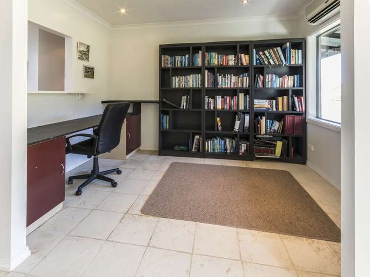 1115 Aubrey Road Albert Town_8