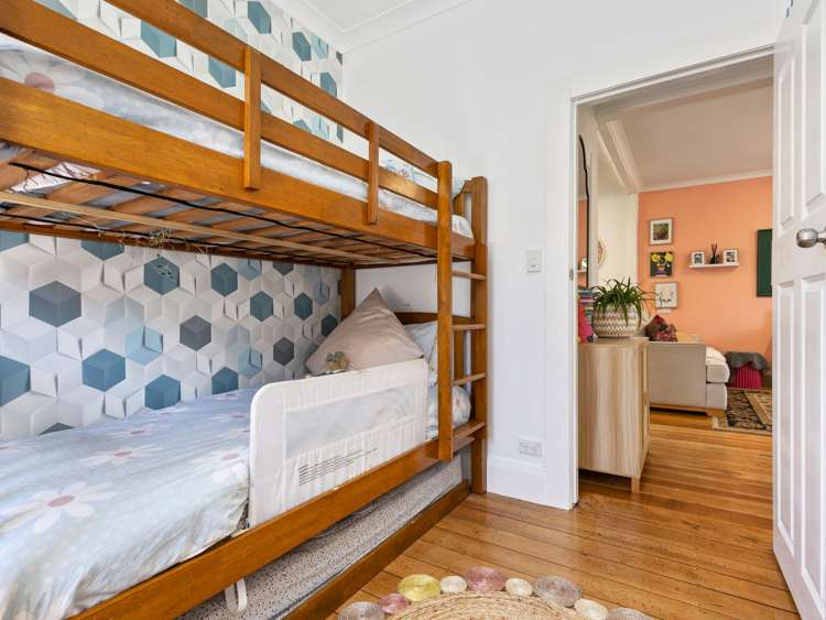 905 Willowpark Road North Mayfair_17